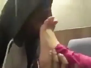 आदमी सुस्वाद मैरी के बड़े स्तन का आनंद लेता है सेक्सी मूवी फुल हड हिंदी मे