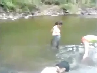 ककोल्ड-माइन फ्राउ अंडर आईर लवर हिंदी मूवी फुल एचडी बीएफ